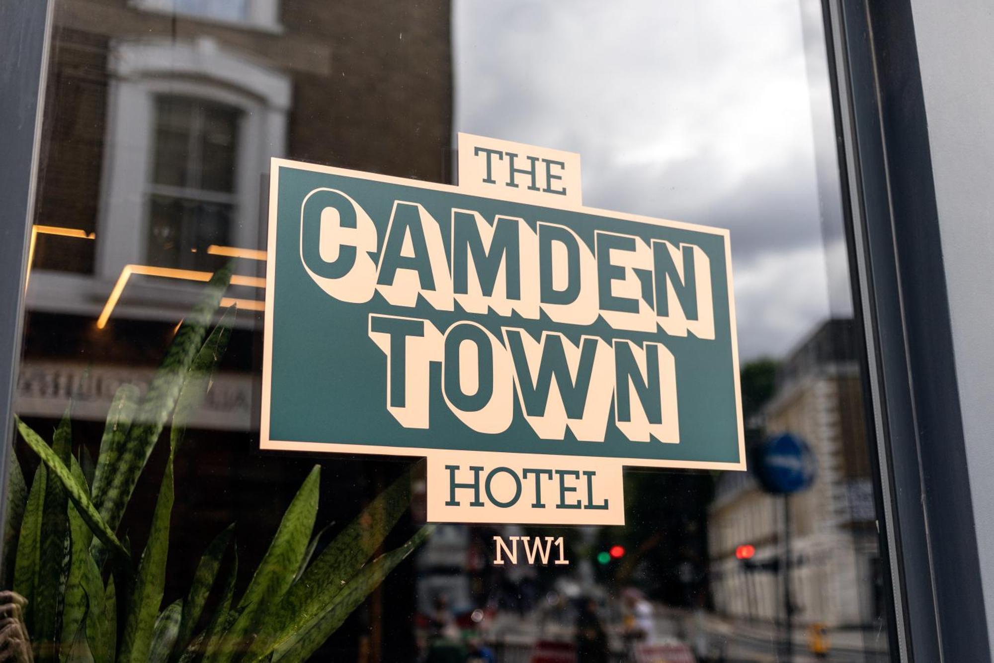 The Camden Town Hotel ロンドン エクステリア 写真